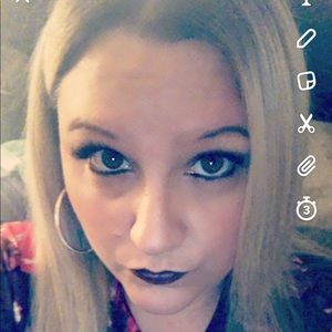 Meet your Posher, Brandy